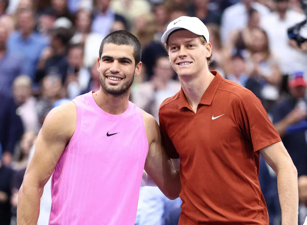 Jannik Sinner Enters Roger Federer Territory With a Classy Message for Carlos Alcaraz